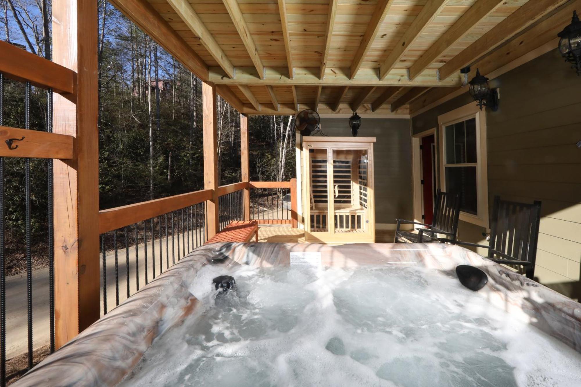 Splash Time Cinema By Eden Crest * Gatlinburg